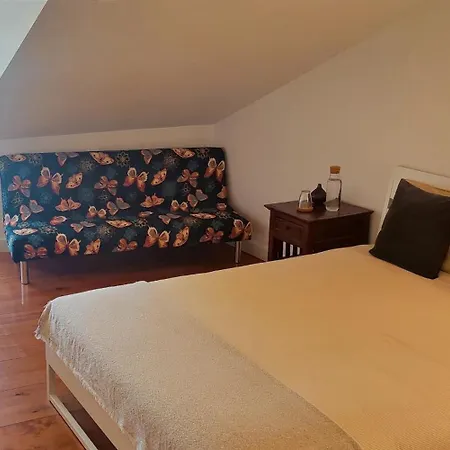 Rooms Проживання в сім'ї Лісабон